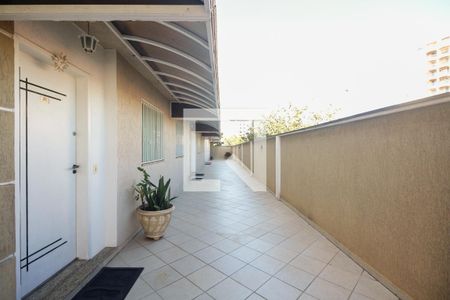 Casa de condomínio à venda com 63m², 2 quartos e 2 vagas Casa de condomínio à venda com 63m², 2 quartos e 2 vagasCondomínio