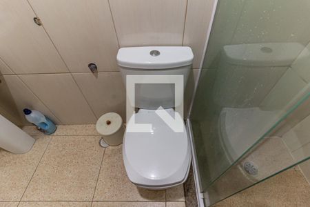 Banheiro de kitnet/studio à venda com 1 quarto, 28m² em República, São Paulo