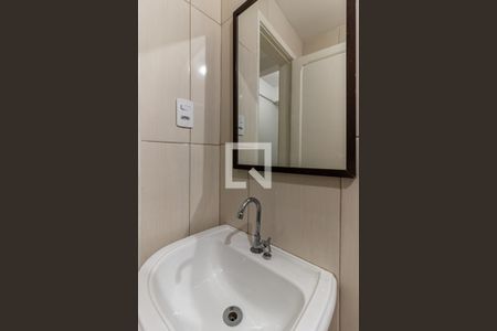 Banheiro de kitnet/studio à venda com 1 quarto, 28m² em República, São Paulo