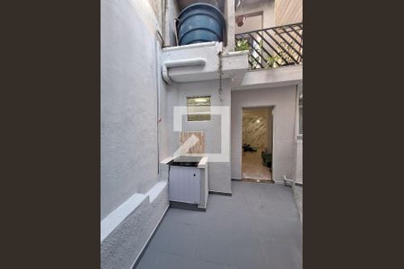 Casa para alugar com 50m², 1 quarto e sem vaga Casa para alugar com 50m², 1 quarto e sem vagaQuintal