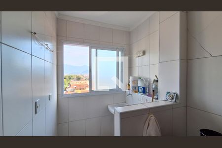 Área de serviço de apartamento para alugar com 1 quarto, 41m² em Maracanã, Praia Grande