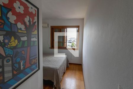 Casa de condomínio à venda com 168m², 4 quartos e 1 vagaSuíte