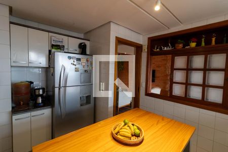 Casa de condomínio à venda com 168m², 4 quartos e 1 vagaCozinha