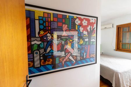 Casa de condomínio à venda com 168m², 4 quartos e 1 vagaQuarto 1