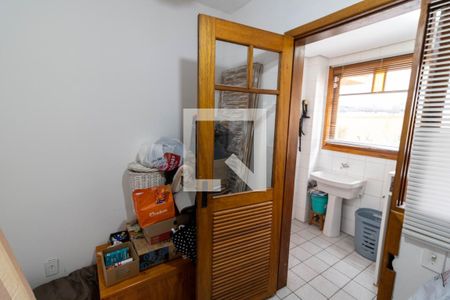 Casa de condomínio à venda com 168m², 4 quartos e 1 vagaQuarto de Serviço