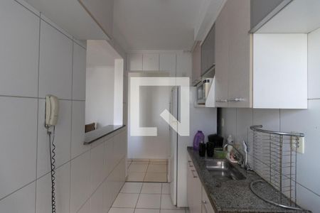 Apartamento à venda com 55m², 2 quartos e 1 vaga Apartamento à venda com 55m², 2 quartos e 1 vagaCozinha