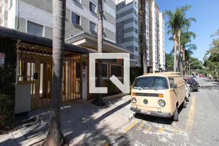 Apartamento à venda com 55m², 2 quartos e 1 vagaFachada e portaria