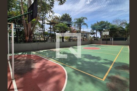 Apartamento à venda com 70m², 2 quartos e 1 vagaÁrea comum 