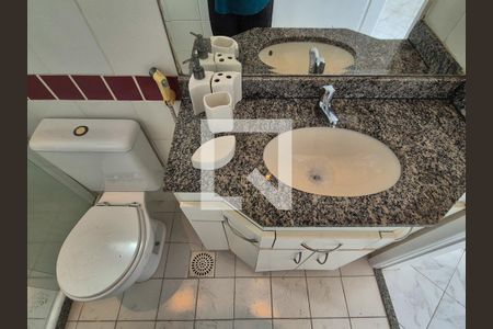 Apartamento à venda com 70m², 2 quartos e 1 vagaBanheiro 