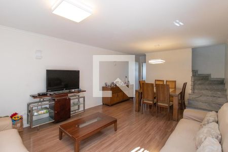 Sala de casa à venda com 4 quartos, 190m² em Vila Paiva, São Paulo