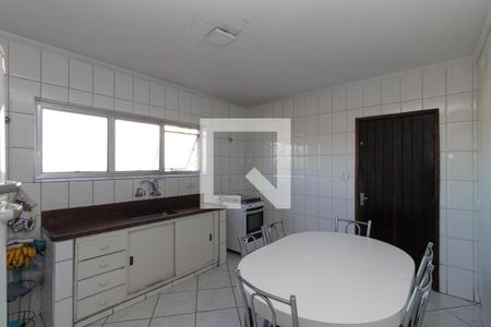 Casa à venda com 190m², 4 quartos e 3 vagasCozinha