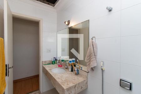 Casa à venda com 190m², 4 quartos e 3 vagasBanheiro Social