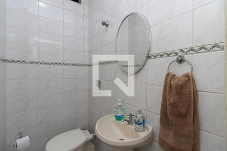 Lavabo de casa à venda com 4 quartos, 190m² em Vila Paiva, São Paulo