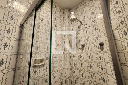 Casa para alugar com 100m², 2 quartos e 2 vagas Casa para alugar com 100m², 2 quartos e 2 vagasBanheiro