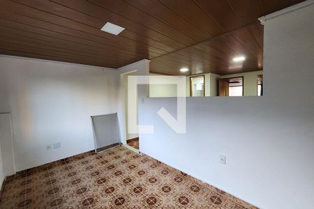 Casa para alugar com 100m², 2 quartos e 2 vagas Casa para alugar com 100m², 2 quartos e 2 vagasSuíte