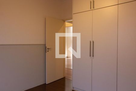 Casa de condomínio à venda com 380m², 3 quartos e 2 vagas Casa de condomínio à venda com 380m², 3 quartos e 2 vagasQUARTO 1