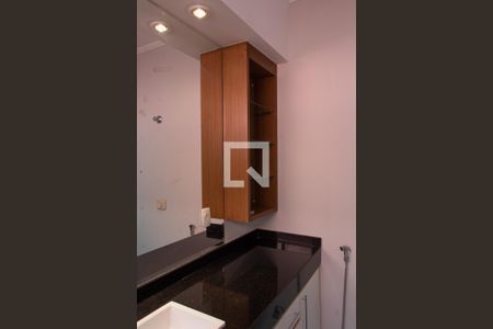 Casa de condomínio à venda com 380m², 3 quartos e 2 vagas Casa de condomínio à venda com 380m², 3 quartos e 2 vagasBANHEIRO DA SUITE