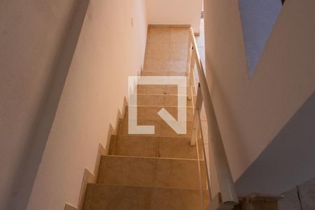 Casa de condomínio à venda com 380m², 3 quartos e 2 vagas Casa de condomínio à venda com 380m², 3 quartos e 2 vagasESCADAS ACESSO GARAGEM