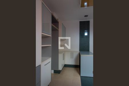 Casa de condomínio à venda com 380m², 3 quartos e 2 vagas Casa de condomínio à venda com 380m², 3 quartos e 2 vagasCOZINHA