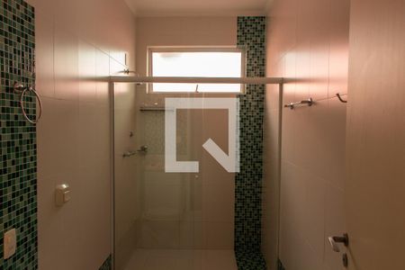 Casa de condomínio à venda com 380m², 3 quartos e 2 vagas Casa de condomínio à venda com 380m², 3 quartos e 2 vagasBANHEIRO SOCIAL