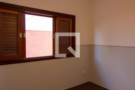 Casa de condomínio à venda com 380m², 3 quartos e 2 vagas Casa de condomínio à venda com 380m², 3 quartos e 2 vagasQUARTO 1