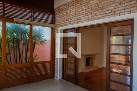 Casa de condomínio à venda com 380m², 3 quartos e 2 vagas Casa de condomínio à venda com 380m², 3 quartos e 2 vagasHALL DE ENTRADA