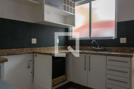 Casa de condomínio à venda com 380m², 3 quartos e 2 vagas Casa de condomínio à venda com 380m², 3 quartos e 2 vagasCOZINHA