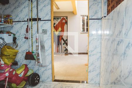 Casa à venda com 300m², 3 quartos e 8 vagasÁrea de Serviço