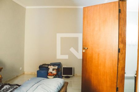 Quarto 1 de casa à venda com 3 quartos, 300m² em Jardim Sao Miguel, São Paulo