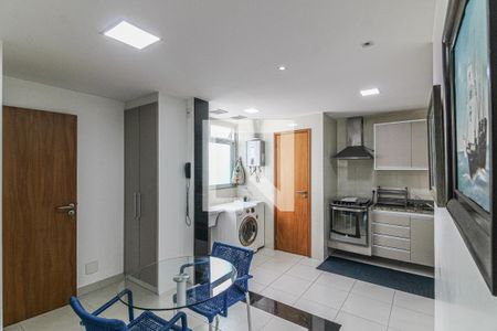 Apartamento para alugar com 131m², 2 quartos e 2 vagasCozinha e Área de Serviço
