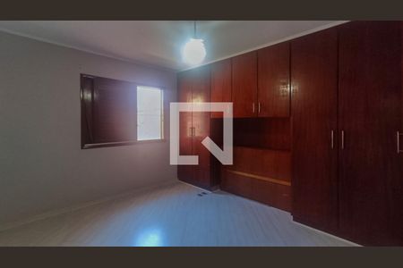 Casa à venda com 200m², 2 quartos e 3 vagasQuarto 2