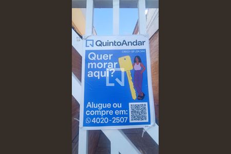 Casa à venda com 200m², 2 quartos e 3 vagasPlaquinha