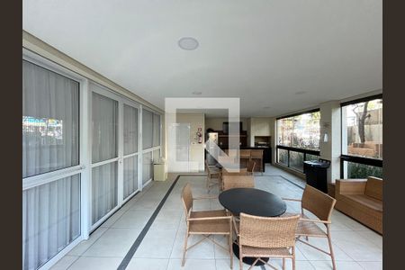 Apartamento para alugar com 67m², 2 quartos e 1 vaga Apartamento para alugar com 67m², 2 quartos e 1 vagaÁrea comum - Churrasqueira