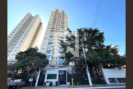 Apartamento para alugar com 67m², 2 quartos e 1 vaga Apartamento para alugar com 67m², 2 quartos e 1 vagaFachada