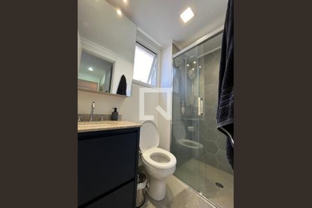 Apartamento para alugar com 67m², 2 quartos e 1 vaga Apartamento para alugar com 67m², 2 quartos e 1 vagaBanheiro da Suíte