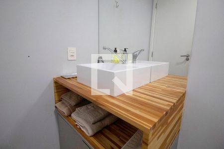 Apartamento para alugar com 80m², 1 quarto e 1 vaga Apartamento para alugar com 80m², 1 quarto e 1 vagaBanheiro da Suíte