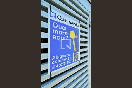 Casa à venda com 162m², 3 quartos e 2 vagas Casa à venda com 162m², 3 quartos e 2 vagasPlaquinha