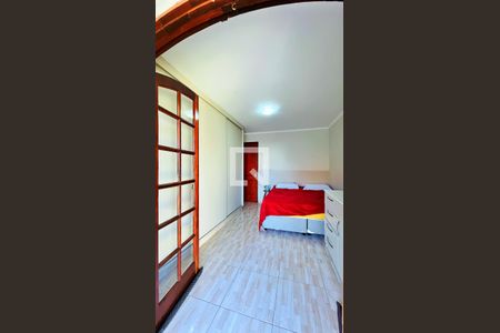 Casa à venda com 162m², 3 quartos e 2 vagas Casa à venda com 162m², 3 quartos e 2 vagasQuarto 2