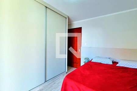 Casa à venda com 162m², 3 quartos e 2 vagas Casa à venda com 162m², 3 quartos e 2 vagasQuarto 2