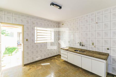 Casa à venda com 150m², 3 quartos e 2 vagasCozinha