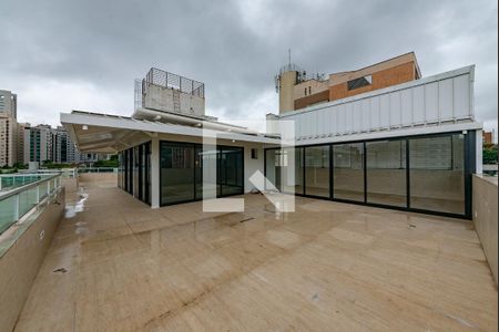 Apartamento à venda com 440m², 4 quartos e 3 vagasVaranda