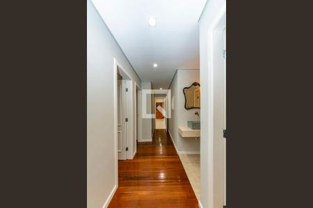 Apartamento à venda com 440m², 4 quartos e 3 vagasCorredor