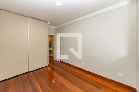 Apartamento à venda com 440m², 4 quartos e 3 vagasQuarto 4