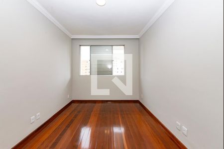 Apartamento à venda com 440m², 4 quartos e 3 vagasQuarto 4