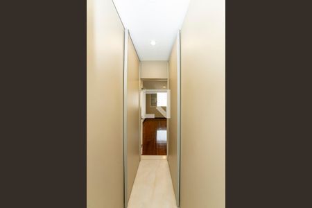 Apartamento à venda com 440m², 4 quartos e 3 vagasCloset da suíte