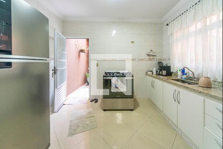 Casa à venda com 125m², 3 quartos e 2 vagas Casa à venda com 125m², 3 quartos e 2 vagasCozinha