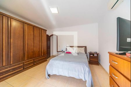 Casa à venda com 125m², 3 quartos e 2 vagas Casa à venda com 125m², 3 quartos e 2 vagasQuarto 3