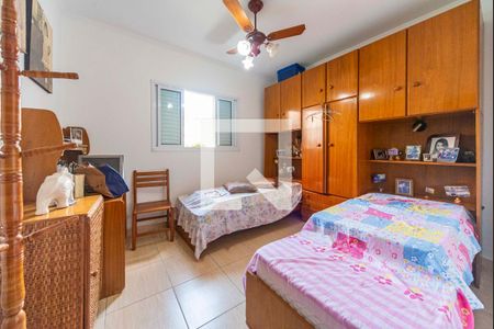Casa à venda com 125m², 3 quartos e 2 vagas Casa à venda com 125m², 3 quartos e 2 vagasQuarto 2