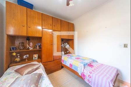 Casa à venda com 125m², 3 quartos e 2 vagas Casa à venda com 125m², 3 quartos e 2 vagasQuarto 2