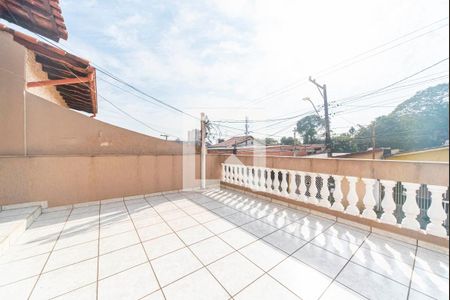 Casa à venda com 125m², 3 quartos e 2 vagas Casa à venda com 125m², 3 quartos e 2 vagasVaranda do Quarto 3